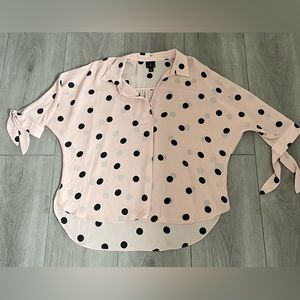 Worthington Polka Dot Blouse Pale Pink Womens Medium High Low Hem Ties On Sleeve